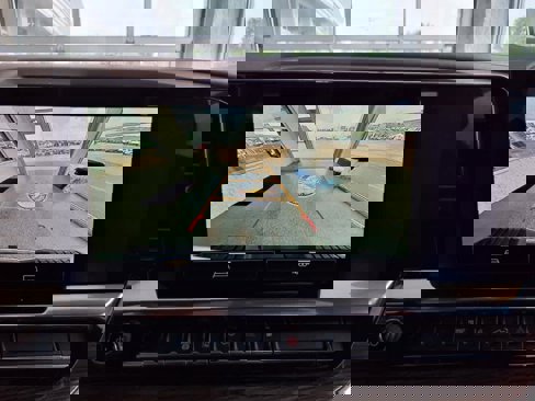 Used 2024 Chevrolet Silverado 2500 LT image 13