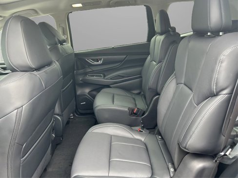 New 2025 Subaru Ascent Limited image 10