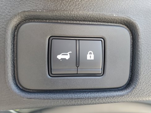 New 2025 Nissan Pathfinder Platinum image 7