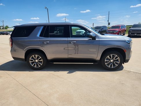 Used 2021 Chevrolet Tahoe LT image 2