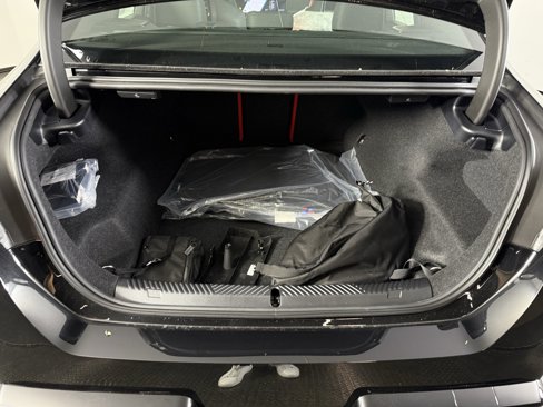 New 2026 BMW M5 w/ Carbon Package image 18