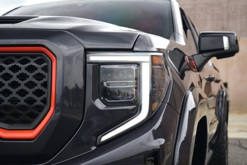 Used 2022 GMC Sierra 1500 AT4 w/ AT4 Premium Package image 12
