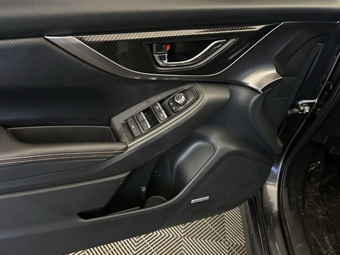 Used 2018 Subaru Crosstrek 2.0i Limited image 35