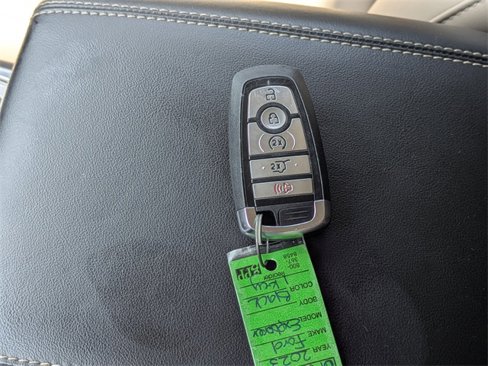 Used 2023 Ford Explorer XLT w/ Equipment Group 202A image 34