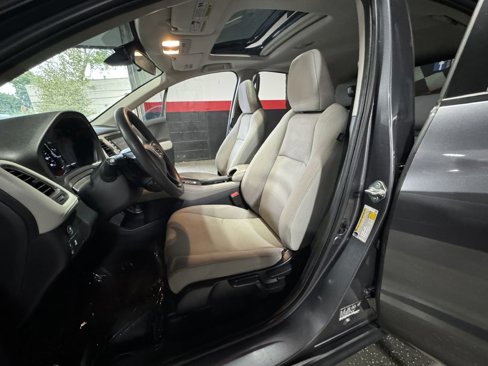 Used 2019 Honda HR-V EX image 13