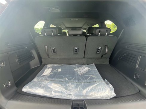 New 2026 GMC Acadia Elevation w/ Elevation Premium Package image 9