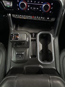 Used 2024 GMC Sierra 1500 Denali w/ Denali Carbonpro Edition image 25