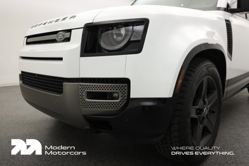 Used 2024 Land Rover Defender 110 X-Dynamic SE image 13
