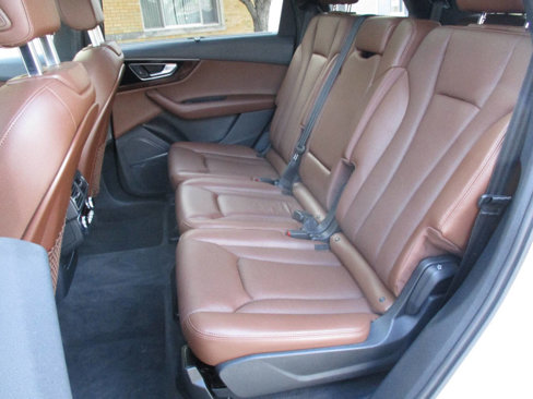 Used 2017 Audi Q7 3.0T Prestige w/ Prestige Package image 22