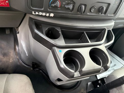 Used 2014 Ford E-350 and Econoline 350 Super Duty image 31