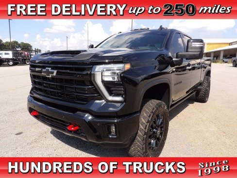 Used 2025 Chevrolet Silverado 2500 LTZ w/ Trail Boss Package image 1