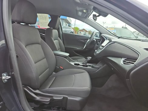 Used 2023 Chevrolet Malibu LT image 9