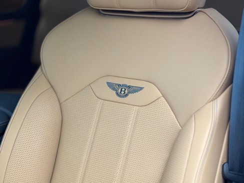 New 2024 Bentley Bentayga image 55