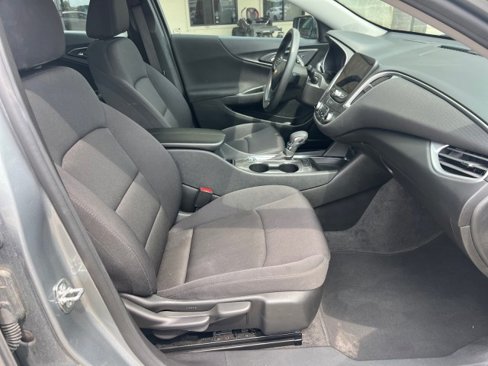Used 2024 Chevrolet Malibu LT image 24