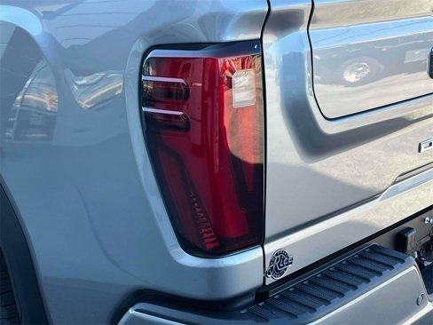 New 2026 GMC Sierra 2500 Denali Ultimate image 10