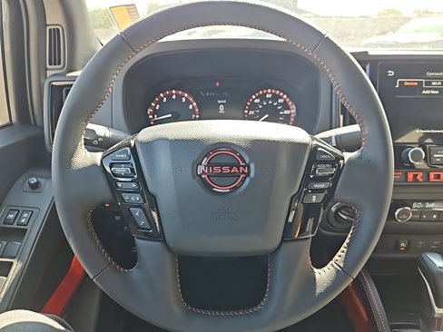 New 2025 Nissan Frontier PRO-4X image 12