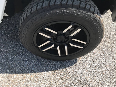 Used 2014 Jeep Wrangler Unlimited Sahara w/ Connectivity Group image 29