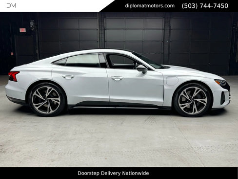 Used 2023 Audi e-tron GT Prestige w/ Prestige Package image 8