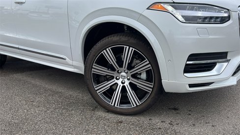New 2025 Volvo XC90 T8 Plus w/ Protection Package Premier image 38