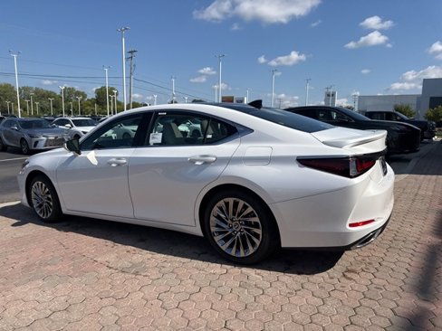New 2025 Lexus ES 350 Luxury image 15