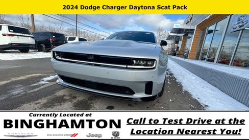 Used 2024 Dodge Charger R/T Scat Pack w/ Plus Group image 15