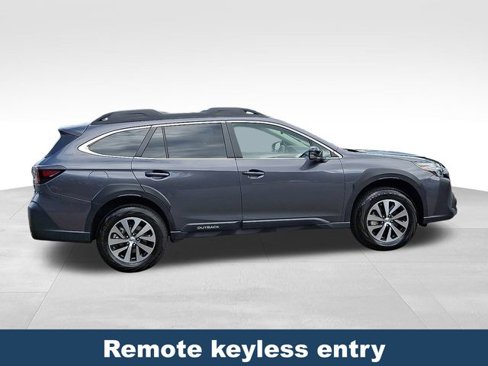 Used 2025 Subaru Outback Premium w/ Popular Package #1A image 9