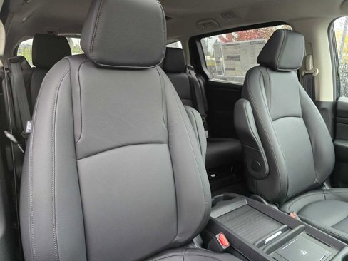 New 2026 Honda Odyssey EX-L image 11