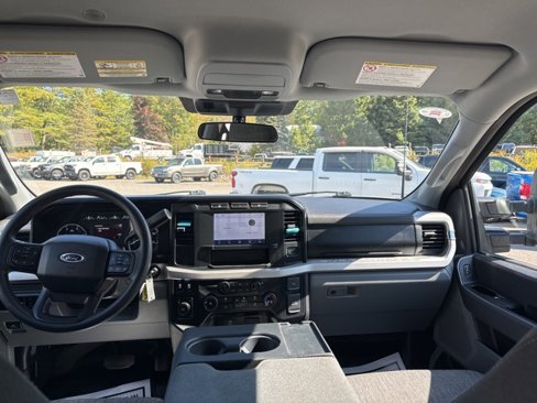 Used 2024 Ford F250 XLT image 15