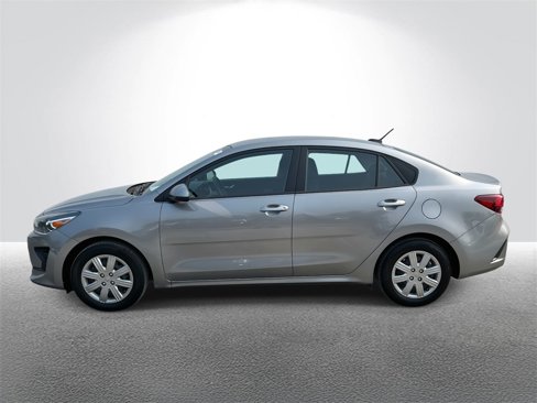 Used 2023 Kia Rio S image 3