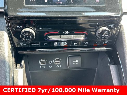Certified 2023 Jeep Grand Cherokee L Laredo image 22