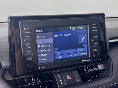 Used 2021 Toyota RAV4 XLE Premium image 28