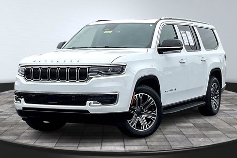 Used 2024 Jeep Wagoneer L 4WD w/ Premium Group I image 12