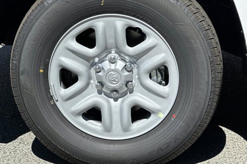New 2026 Toyota Tundra SR image 15