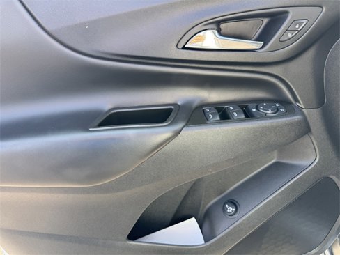 Certified 2024 Chevrolet Equinox LT w/ LPO, Floor Liner Package image 10
