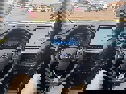New 2026 Ford Escape Platinum image 17