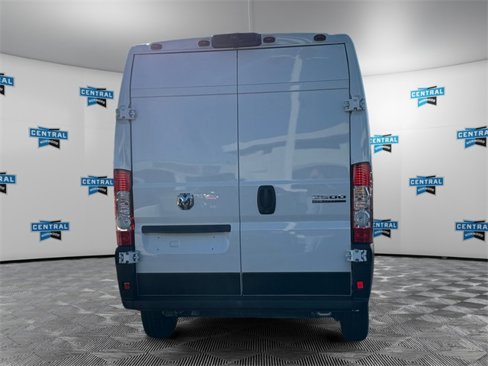 Used 2025 RAM ProMaster 2500 image 4