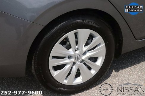 Used 2025 Nissan Sentra S image 7