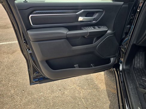 New 2026 RAM 1500 4x4 Crew Cab image 10