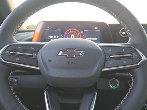 New 2026 Chevrolet Traverse Z71 w/ Driver Confidence Package image 11