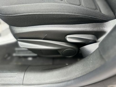 Used 2019 Jeep Renegade Latitude image 37
