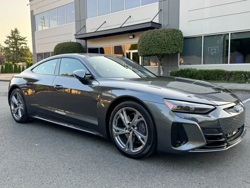 Used 2023 Audi e-tron GT Premium Plus image 2