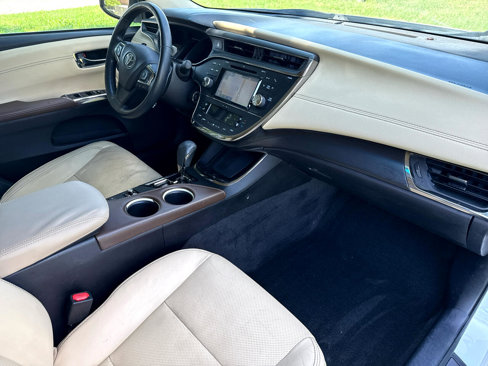 Used 2018 Toyota Avalon Limited w/ Carpet Mat Package image 40