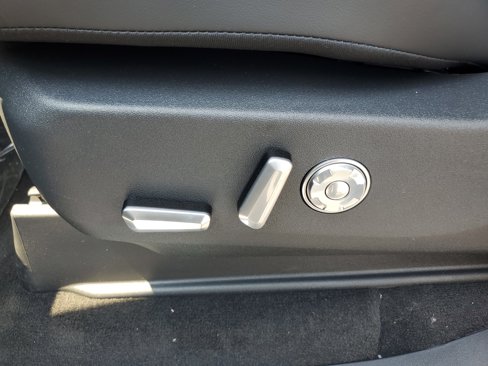 New 2025 Lincoln Navigator Reserve w/ Jet Appearance Package image 13