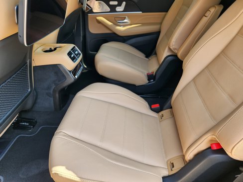 New 2026 Mercedes-Benz GLS 450 4MATIC image 31