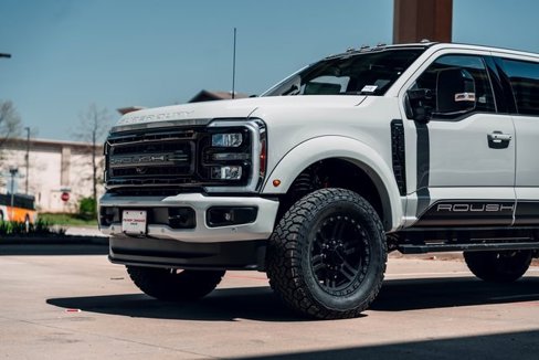 New 2025 Ford F250 Lariat w/ Lariat Ultimate Package image 7