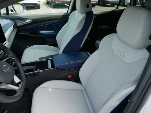 New 2025 Volkswagen ID.4 Pro S Plus image 7