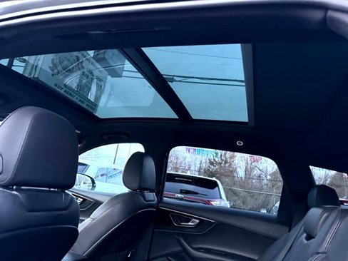 Used 2017 Audi Q7 3.0T Premium Plus image 13