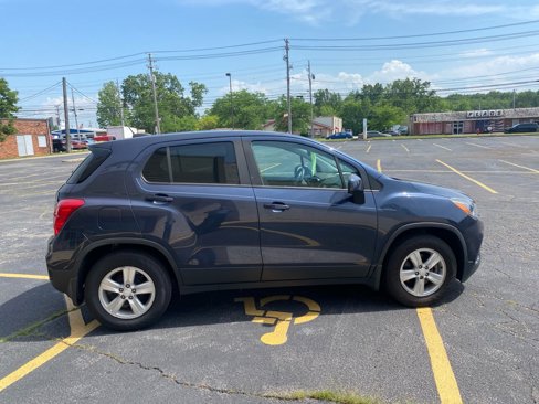 Used 2019 Chevrolet Trax LS w/ Tint and Cruise Package image 6
