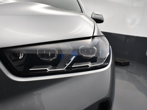 Used 2025 BMW X6 xDrive40i image 5