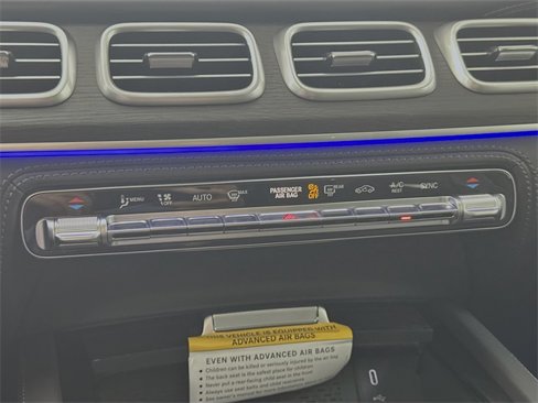 New 2026 Mercedes-Benz GLS 63 AMG 4MATIC image 16